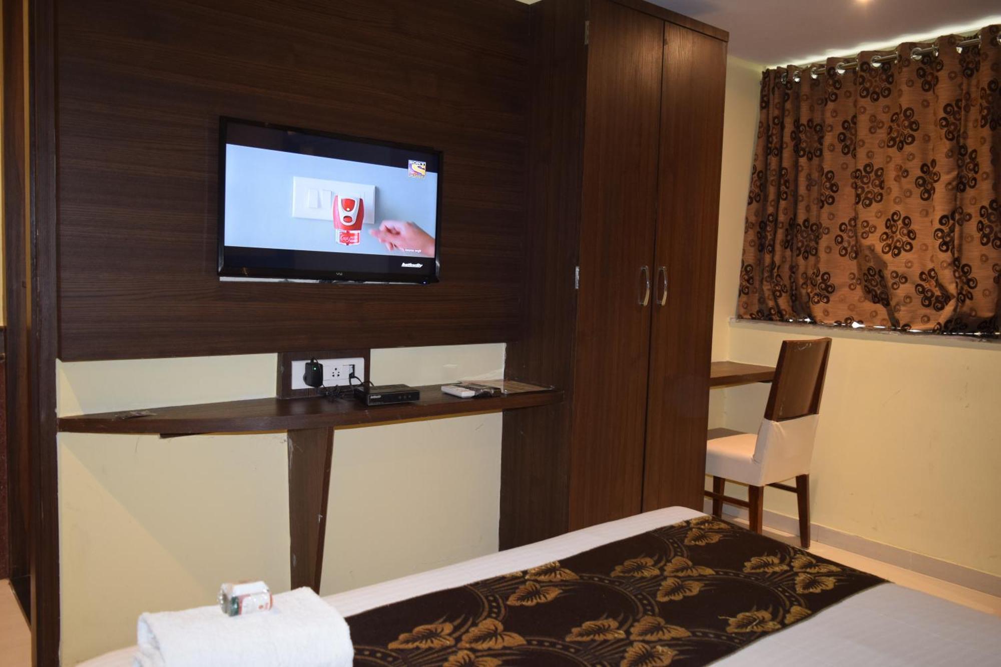 Hotel Artusinn Midc Andheri East Bombaj Zewnętrze zdjęcie