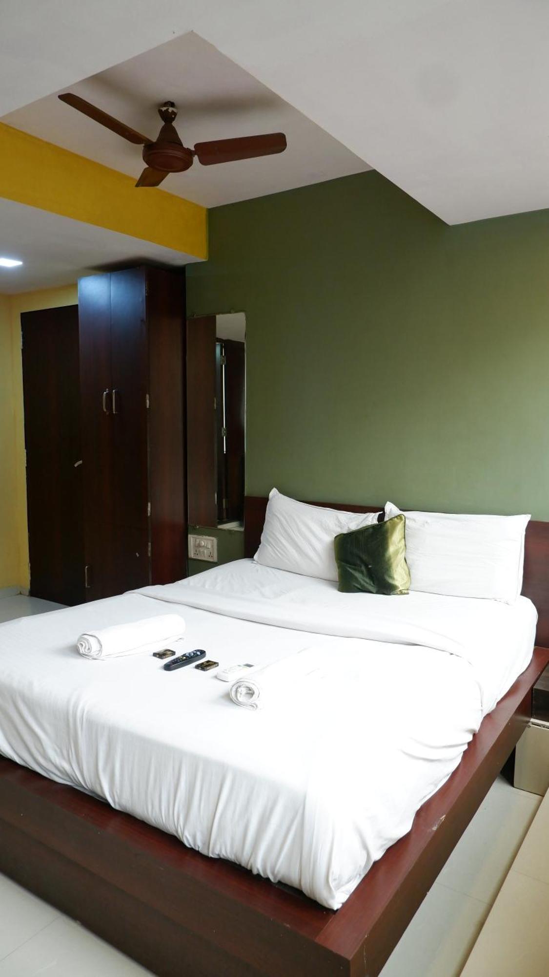 Hotel Artusinn Midc Andheri East Bombaj Zewnętrze zdjęcie