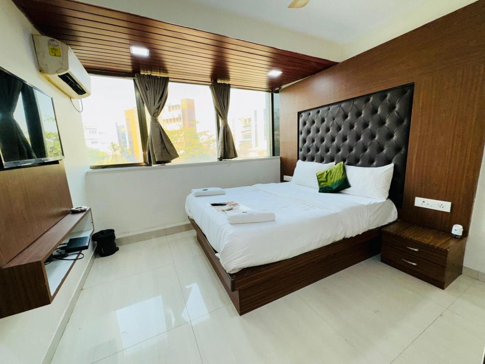 Hotel Artusinn Midc Andheri East Bombaj Zewnętrze zdjęcie